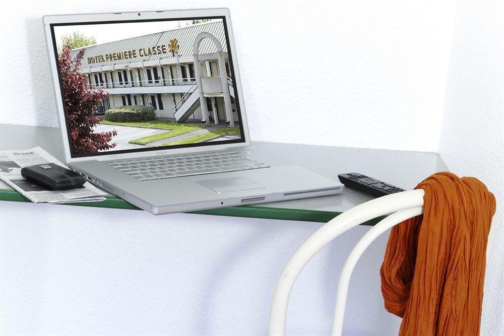 Premiere Classe Parc Des Expositions Hotel *