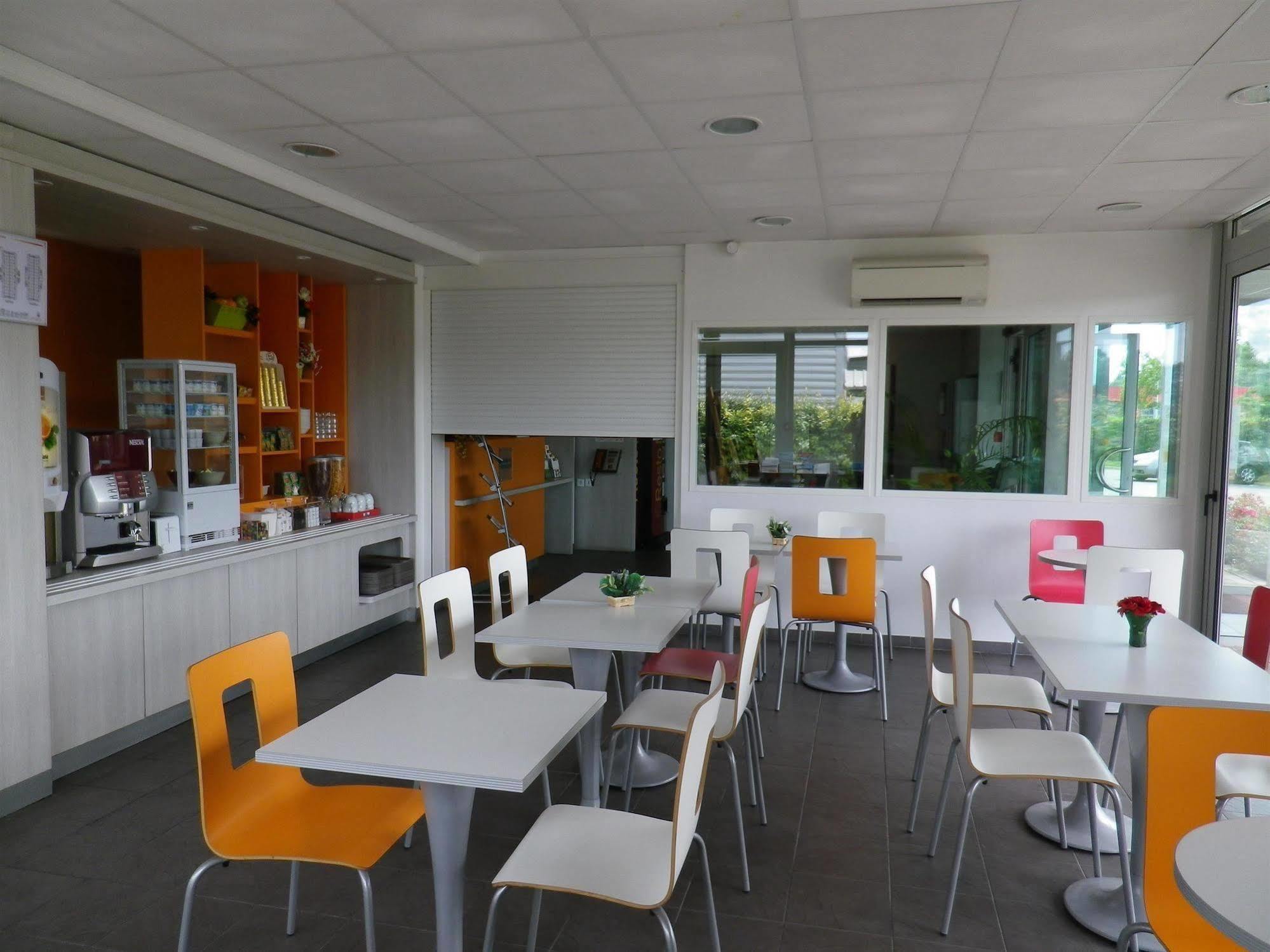 Premiere Classe Parc Des Expositions Avignon